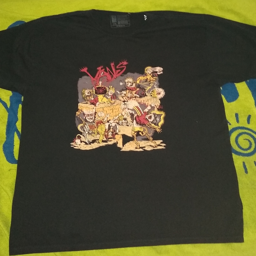 Vans Off The Wall Gallery Collection Black Graphic Tee